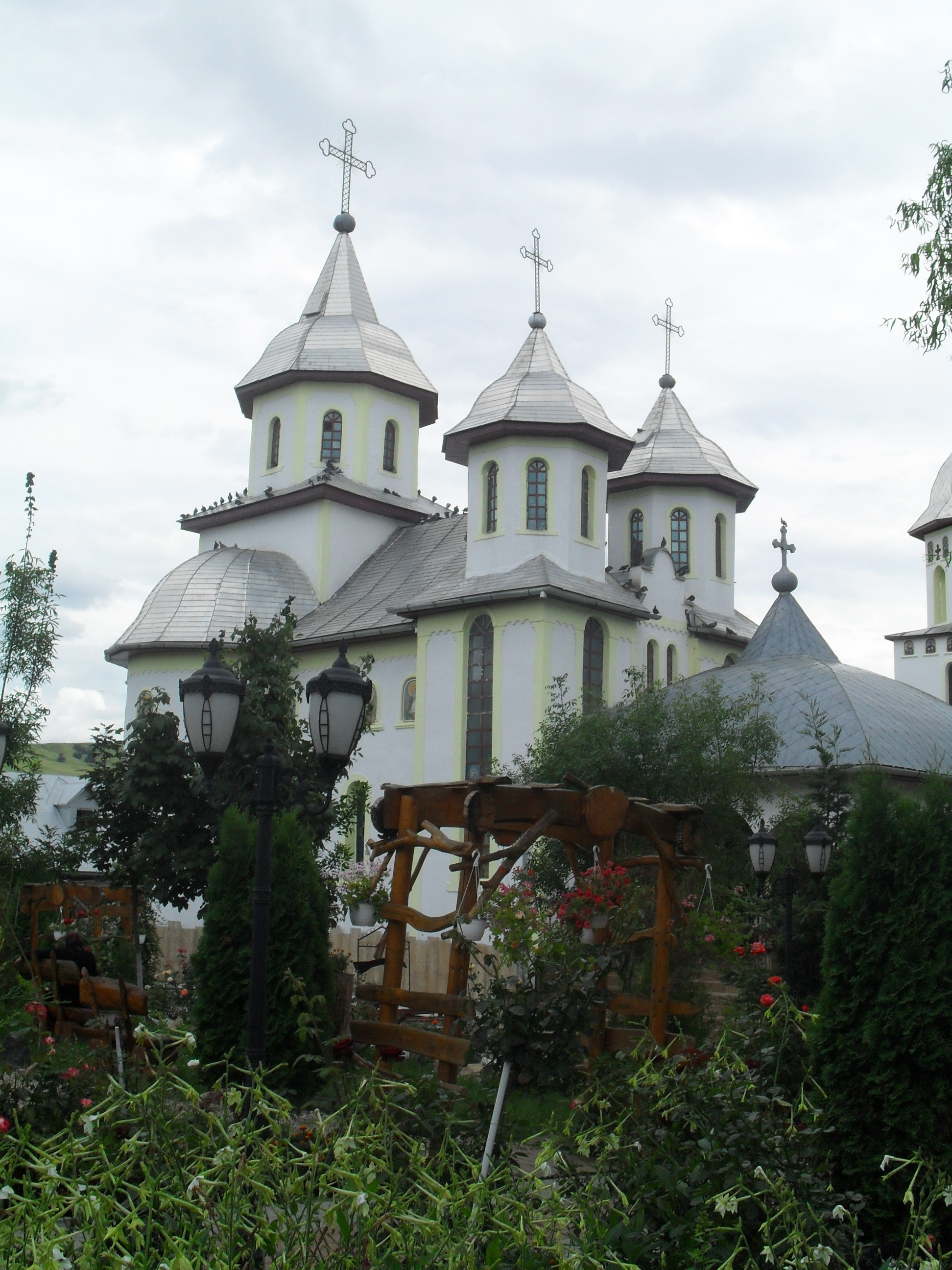 Mănăstirea Dumbrava