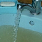 Apaserv reduce facturile deoarece a funizat apă murdară