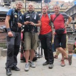 Echipa Expediţiei Manaslu 2013: Adi Vălean,    Vasile Cipcigan,   Mike Bowyer  şi Vlad Căpuşan/Foto: manaslu2013.ro
