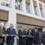 Vicepremierul Ungariei,   Semjen Zsolt,   a tăiat panglica la inaugurarea Universității Sapienția.