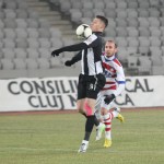 Cu 7 goluri marcate în acest sezon,   Lemnaru (în prim plan,   în faza premergătoare golului marcat aseară cu Oţelul) se află pe locul 5 în topul golgheterilor la zi în Liga 1 / Foto: Dan Bodea