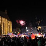 FOTO Revelion cu artificii în Piața Unirii