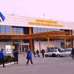 Aeroportul clujean îşi modernizează terminalul de plecări şi construieşte o “parcare” de avioane