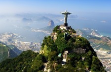 Sărăcie,   corupţie şi proteste: În spatele Campionatului Mondial de Fotbal din Brazilia
