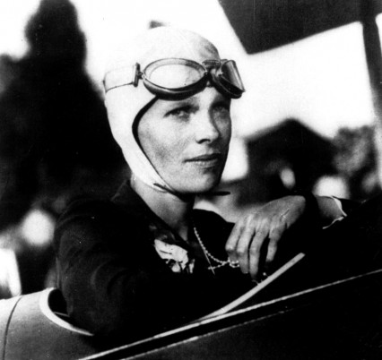 Amelia-Earhart