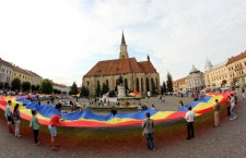 FOTO Tricolor uriaș în Piața Unirii