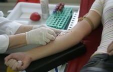 „Dracula donează, hai și tu!”, cea mai nouă campanie de donare de sânge a studenților mediciniști din Cluj