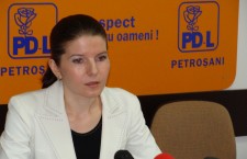 Monica Iacob Ridzi începe puşcăria în oraşul lui Boc. Ea s-a predat la IPJ Cluj