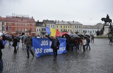 Clujenii s-au întâlnit în Piața Unirii,   după care au plecat în marș prin centrul orașului.