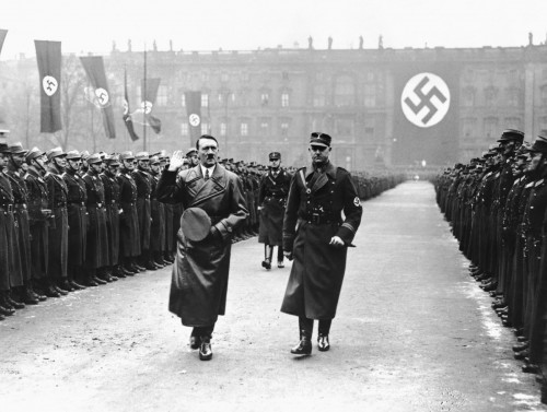 În urma bătăliei de la Berlin,   la data de 30 aprilie dictatorul nazist Adolf Hitler s-a sinucis în propriul buncăr. Astfel conducător al statului german a devenit amiralul Karl Dönitz,   care,   la 7 mai,   a autorizat capitularea armatei sale. 