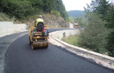 11 kilometri de pe drumul Ic – Ponor- Răchiţele au fost asfaltaţi
