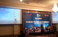 TeCOMM. În România,   clienții se documentează online,   dar cumpără offline