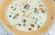 Zeamă acră din zona Călatei