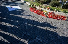 Tragedia de la București,   comemorată de 150 de clujeni în Piața Unirii