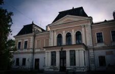 Două firme au depus oferte pentru proiectarea restaurării Castelului Bánffy din Răscruci