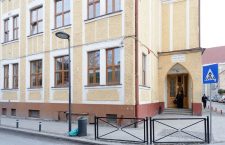 51 de organizații clujene cer inspectoratului să aprobe clasa de arte cu predare în limba maghiară de la Liceul Apáczai