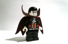 Expoziție LEGO la Muzeul Etnografic. Piesa de rezistență: Reședința secretă a Contelui Dracula