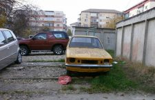Primăria poate vinde în regim de urgență mașinile abandonate pe spațiul public