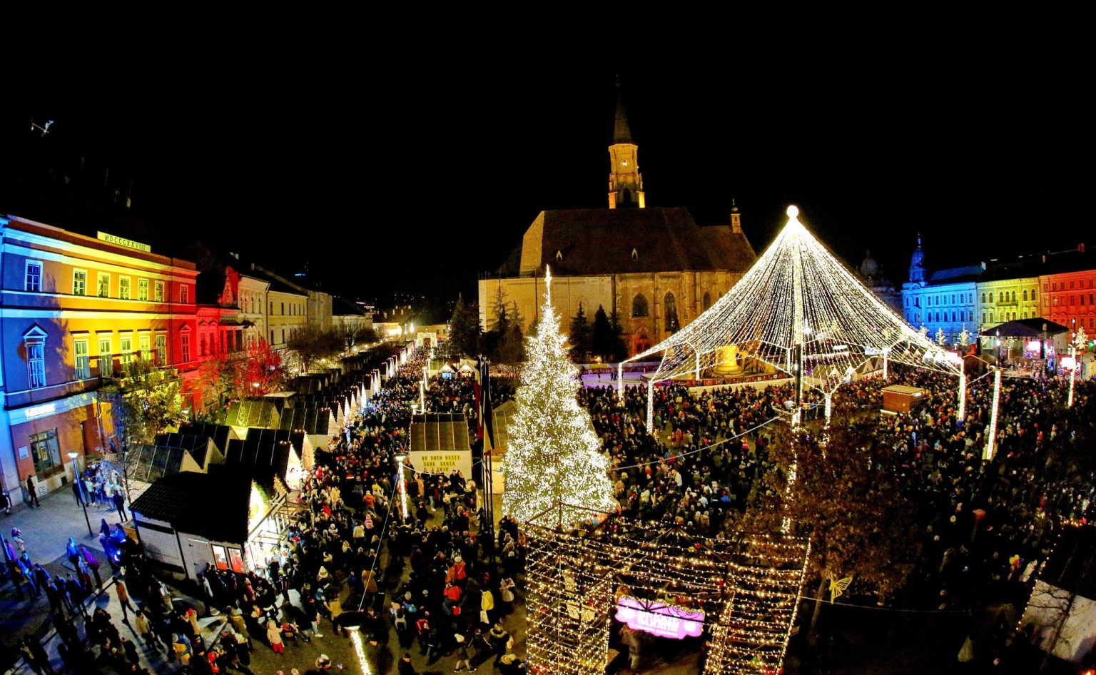 Fără Târg de Crăciun la Cluj. Sau anulat și artificiile de Ziua