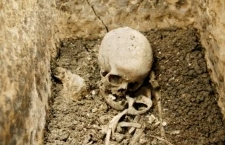 Ce se află în sarcofagul roman descoperit pe bulevardul 21 Decembrie