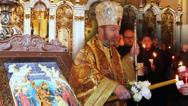 Războaiele online au o reală putere de distrugere, avertizează Claudiu, Episcopul de Cluj-Gherla